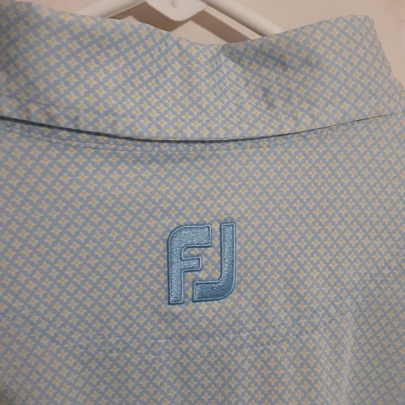 FootJoy Men's Golf Polo Shirt in Size L - Picture 3 of 5